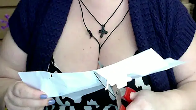 mayasmith (F milf) - cum show