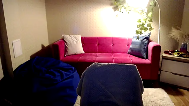 shy_hot_cat - Shy_hot_cat's free webcam