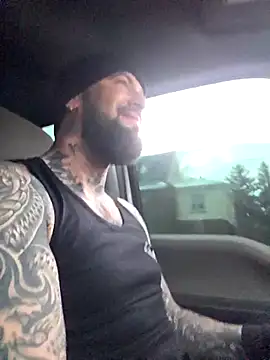 Beardedtattood Live Webcam on {site_name}