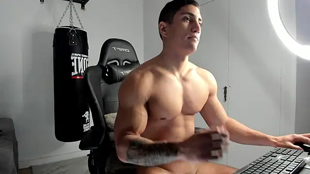 dan01_ (M young) - nude show and oil