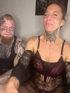 SexyInkedMiilfxx