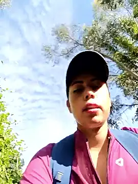 _andrea30 - _andrea30's free webcam - UK Sex Cams