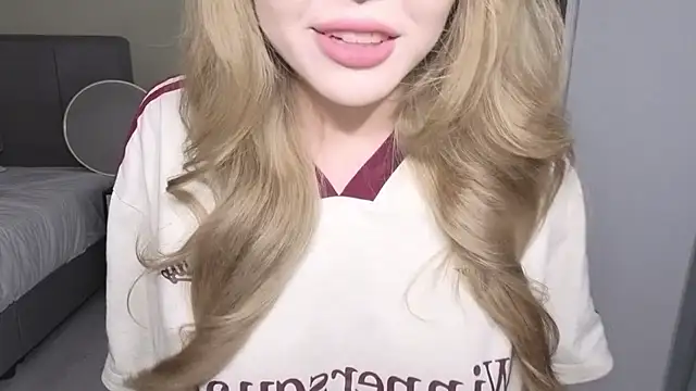 tammilou (F young) - show face