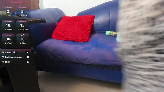 mature_skinny (Ask my age) - OIL IN MY ASS +spank ass x5