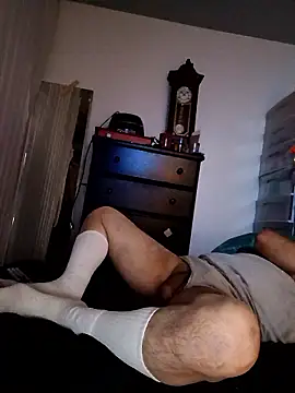 bimexpoexist (M mature) - inserting buttplug