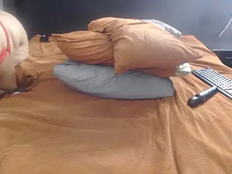 xhotjuicybootyxx - XHotJuicyBootyXX's free webcam