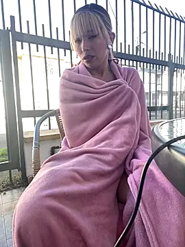 sallem_pink - Sallem_Pink's free webcam - UK Sex Cams