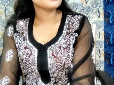 aarvi_arora (F young) - pusssy fingring 2 mints