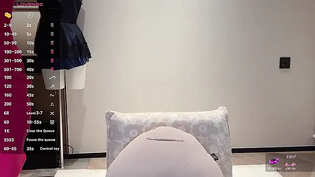 qenen1 (F young) - 你跟他好吧 我不活了