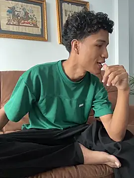 masterikee (M young) - strip completely naked and masturbate