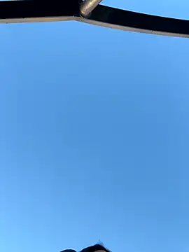 kikiwatson (F young) - Flash boobs in public