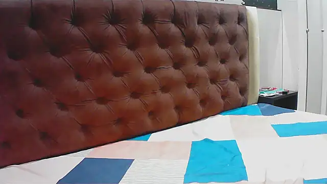 elize__ - Elize__'s free webcam - UK Sex Cams