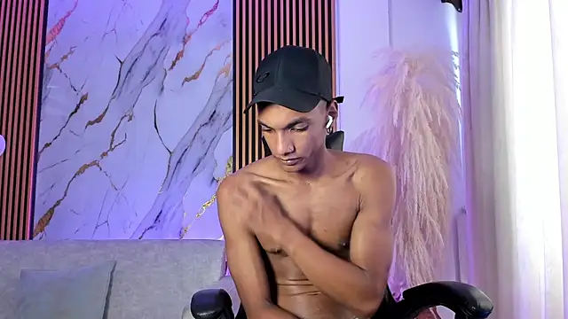 juliensaint (M young) - Warm Up!