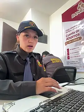 emily-7_ - Emily-7_'s free webcam - UK Sex Cams