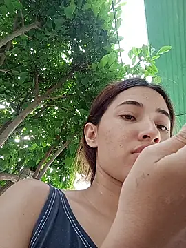 -nicol (F young) - Play Pussy