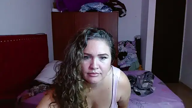 helenca43 - Helenca43's free webcam