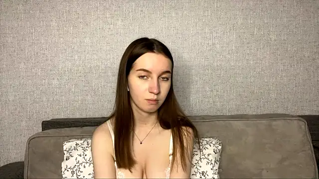 cindawinn (F teen) - Oil show