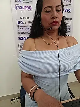 paula20- (G milf) - Remove doppelgangers in the office for