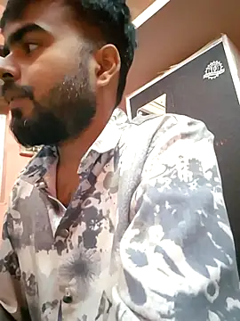 soniriyaa010101 (M young) - Full nude in public for 5 min