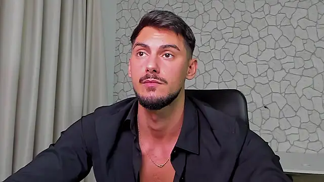 clintmasters (M young) - MAKE IT HOT !!🔥🔥🔥 CUM SHOW