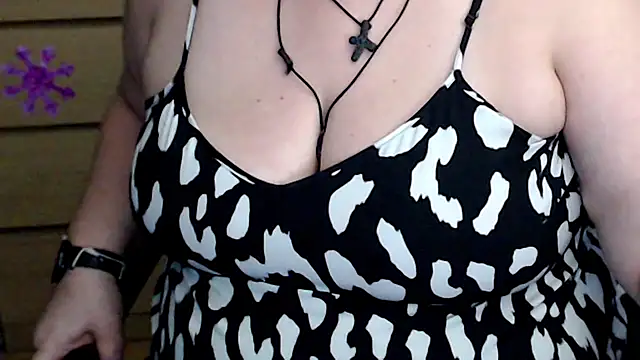 mayasmith (F milf) - cum show