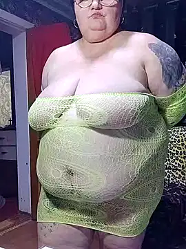 goddess57 (F mature) - lick my open pussy