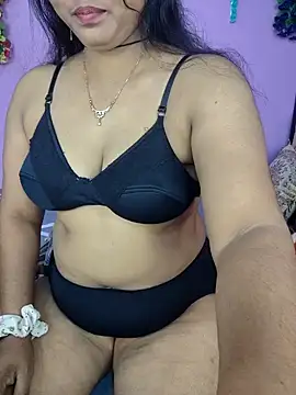 maiya_amber (F young) - Open nude show