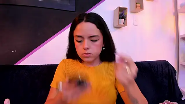 emilyharperr (F young) - Naked me for you 💋