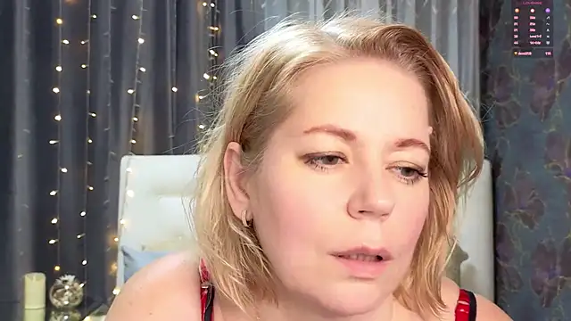 lorabigass (F milf) - Lets make it an Amazing Day:inlove: