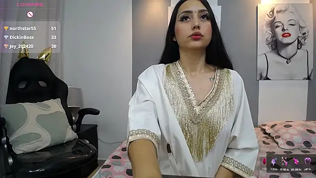 _tahira__ (F young) - Oil massage on my body 💦