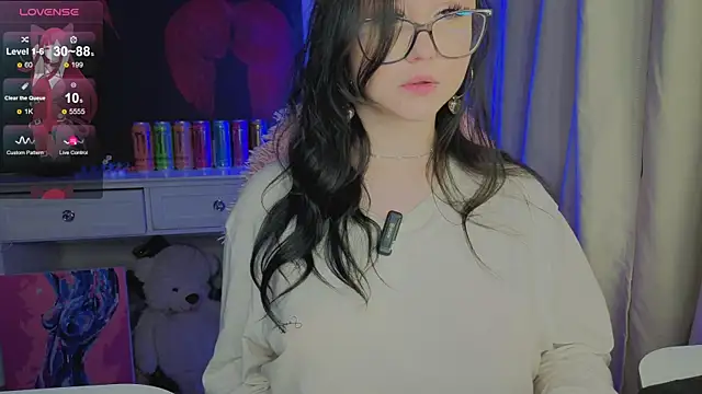 hornyprincess19 (F young) - control toys 3min