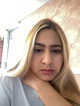 miabonnett_ (F teen) - Show ass in my office 🔥💕