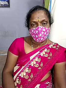 umashreetamil (F mature) - Oil Show