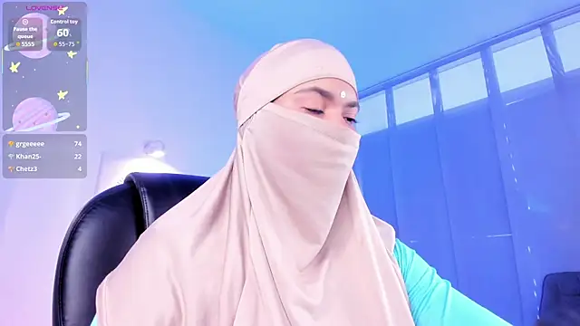 saray_halam (F young) - Slap my tits 👋🥥