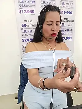 paula20- (G milf) - Remove doppelgangers in the office for