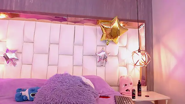 foxxy_doll (T teen) - 🍑sloppy blowjob & ahegao🍆