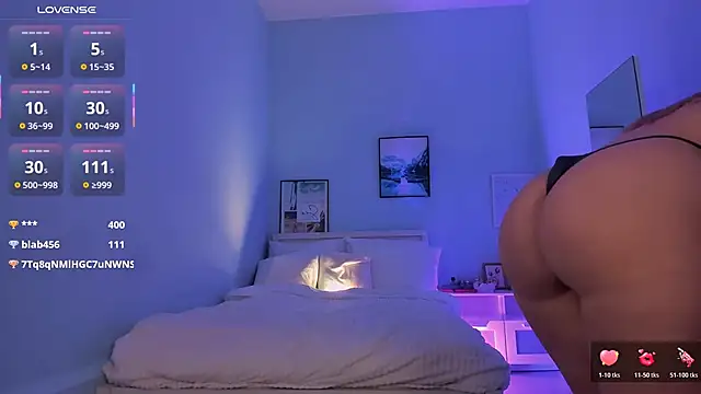 veronica_blush (F teen) - 🍒Sit on ur face🍒