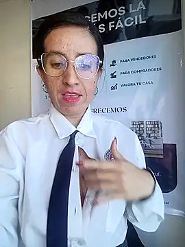 valentina--1 (G young) - Naked in the office 2 minutes