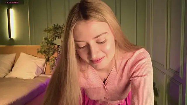 somehow_here_ (F young) - suck finger