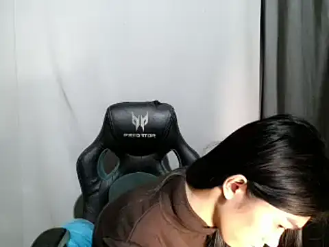 jasmine_bigcockxoxo (Ask my age) - FOR MY BIRTHDAY COMING DECEMBER 03