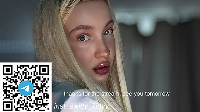 jenny_aaa (F teen) - show tits