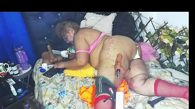 mature_beautiful (Ask my age) - machine in  ass and  lovebse in pussy