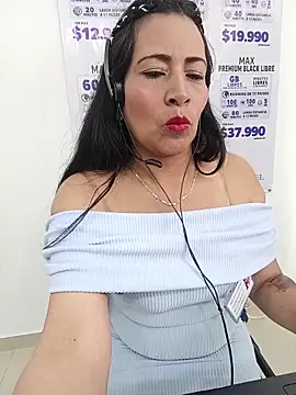 paula20- (G milf) - Remove doppelgangers in the office for