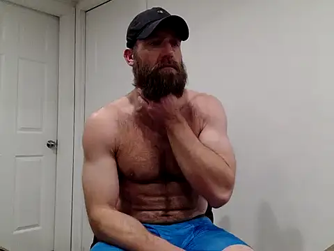 clarkefitness (Ask my age) - stroke my cock