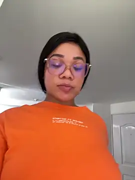 ashley_tompson1 (F young) - Anal in public🔥🔥😈