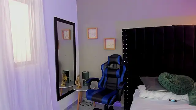 bryan_robayo5 (M twink) - make me cum!