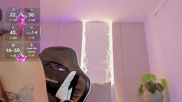 ariel_blossomm (F young) - sensual dance + naked