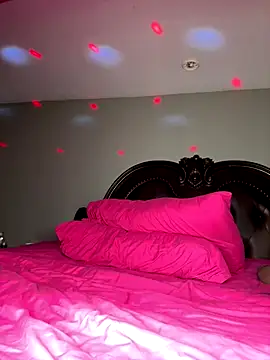 thickassrena (F milf) - HAPPY BIRTHDAY 🎁 BLASIAN BADDIE PVT/EXC