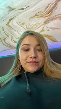 valeryfox01_ (F young) - Shreak my ass with your delicious cock