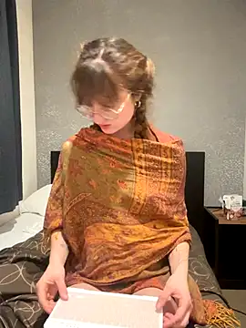 _foxygirl_ (F young) - Free boobs